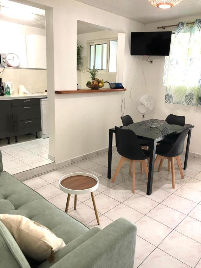 Appartement La Kaz A Nana à Le Gosier  Extérieur photo